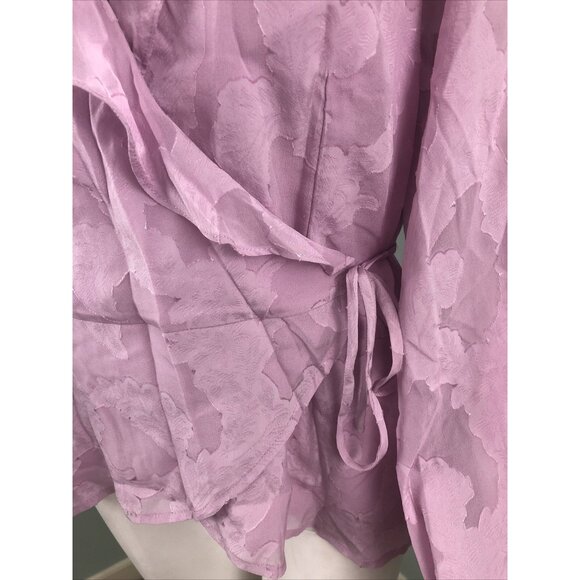 Women's Paige L/S Parsley Silk 3/4 Sleeve Shadow Floral Wrap Top Sz Large NWT - Picture 7 of 11